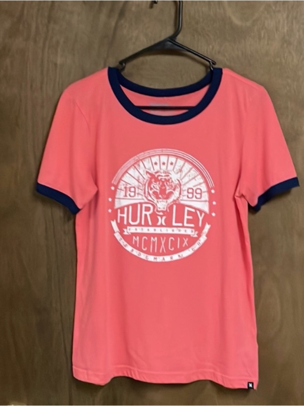 Hurley Short Sleeve Shirt Medium